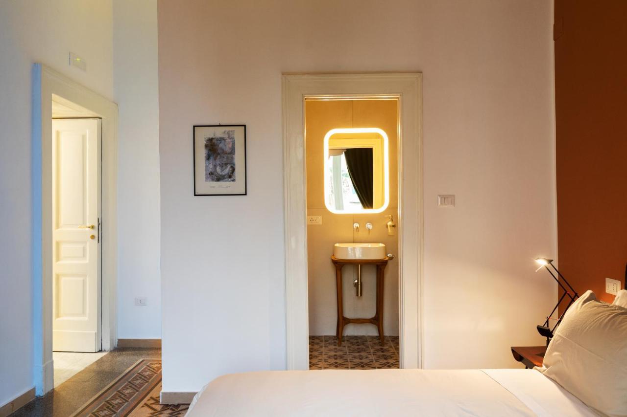 Casa Fanzago Bed & Breakfast Napoli Dış mekan fotoğraf